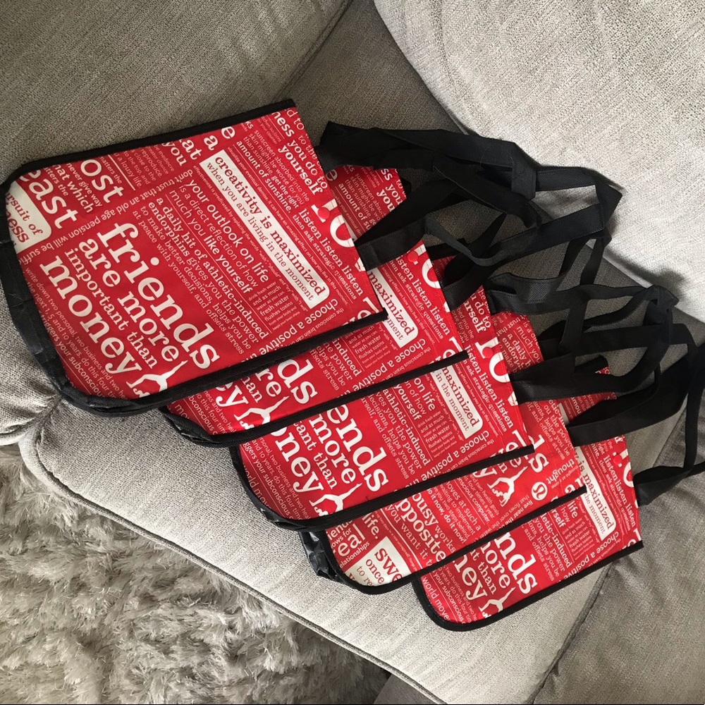 5 small Lululemon bags